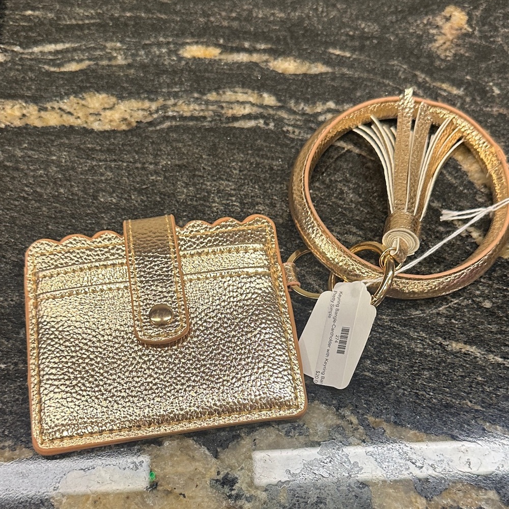 Gold Keychain Wallet with Tassel - Picture 3 of 3